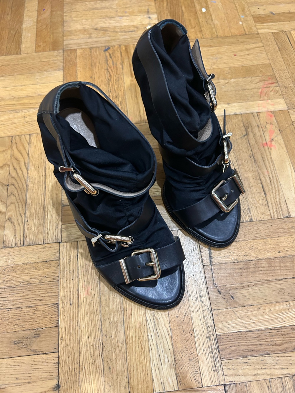 Fending heels size 36